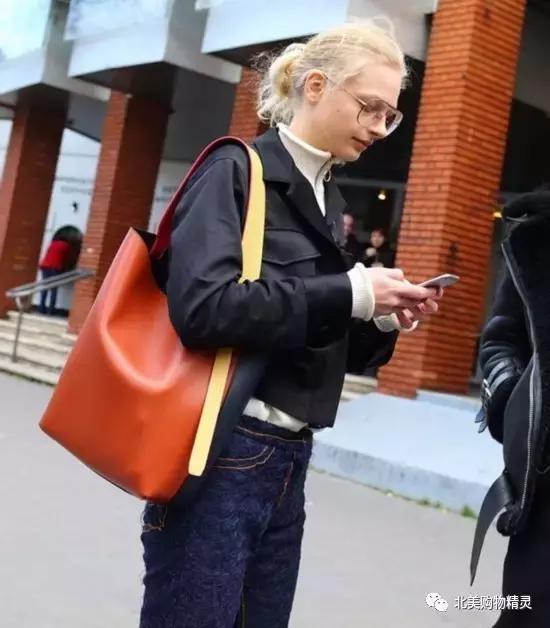 金边眼镜成了最新流行的单品开元棋牌app奶奶式土豪(图3)